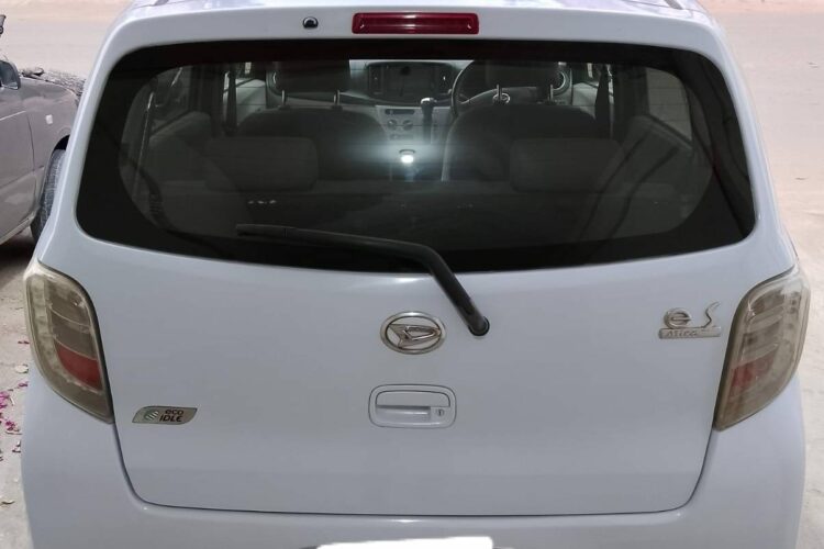 Daihatsu Mira – 2015 Model